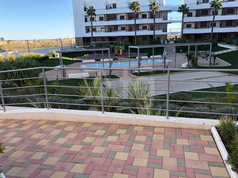 2 bedroom Apartment in Lomas de Cabo Roig - SID156850 - Photo - 18