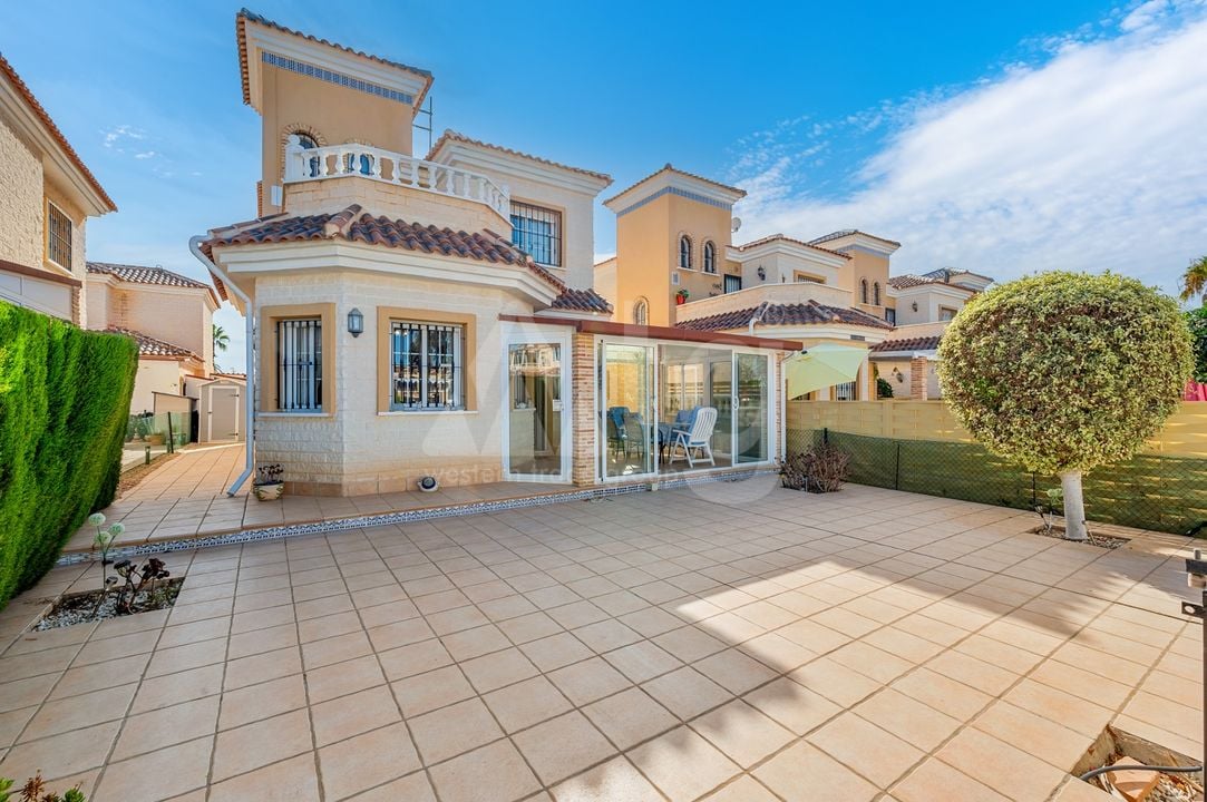 3 Schlafzimmer Villa in Guardamar del Segura - CBB156904 - Foto - 1