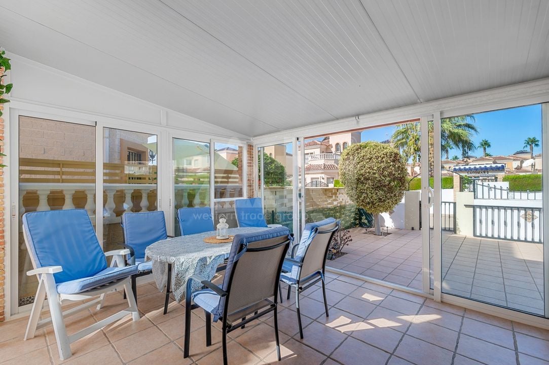 3 Schlafzimmer Villa in Guardamar del Segura - CBB156904 - Foto - 25
