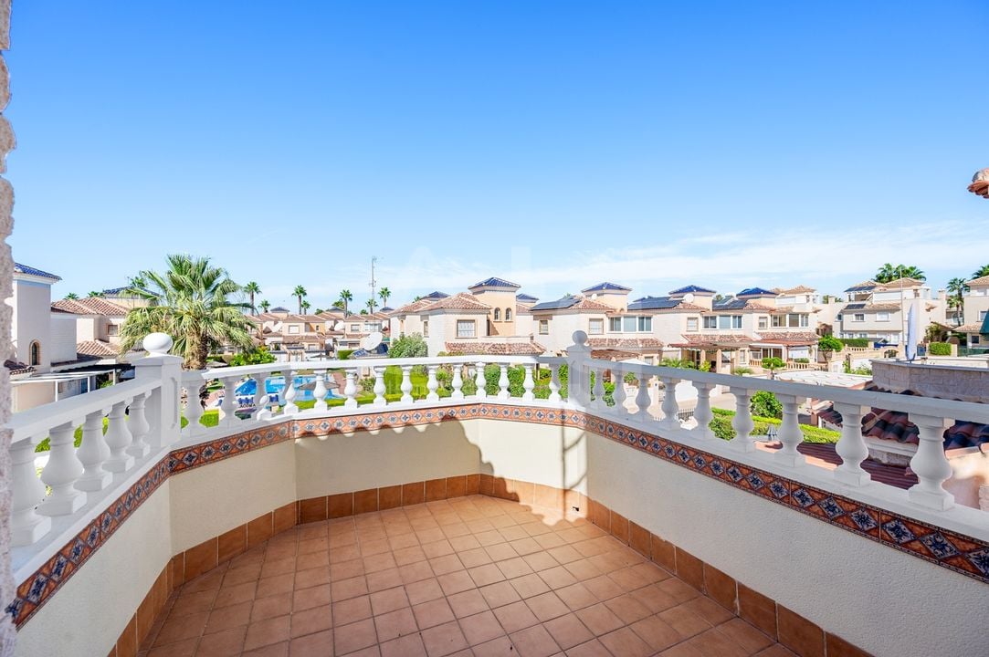 3 Schlafzimmer Villa in Guardamar del Segura - CBB156904 - Foto - 31