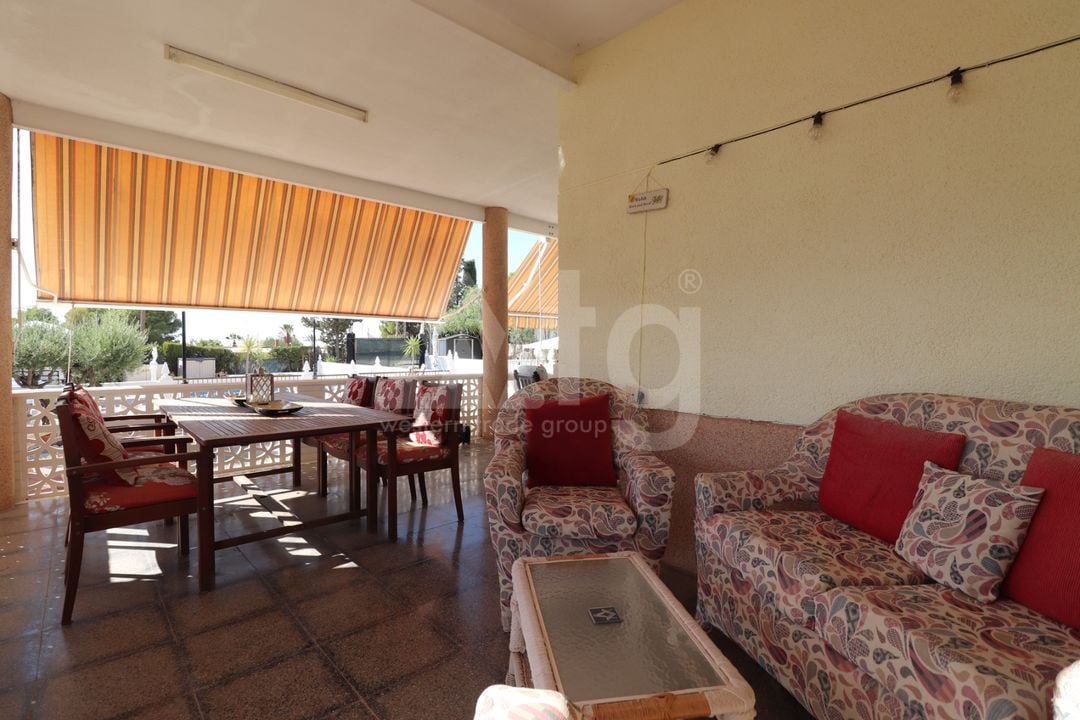6 bedroom Villa in Crevillente - VRE157111 - Photo - 5
