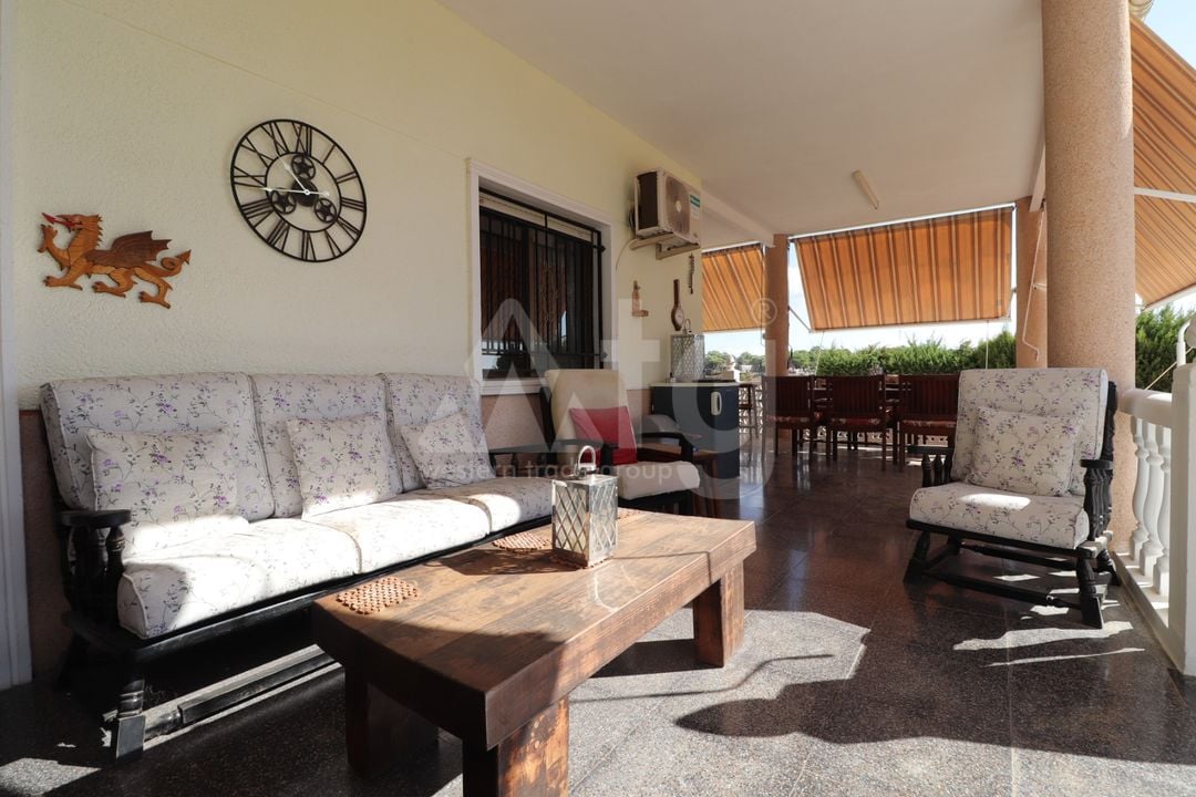6 bedroom Villa in Crevillente - VRE157111 - Photo - 6