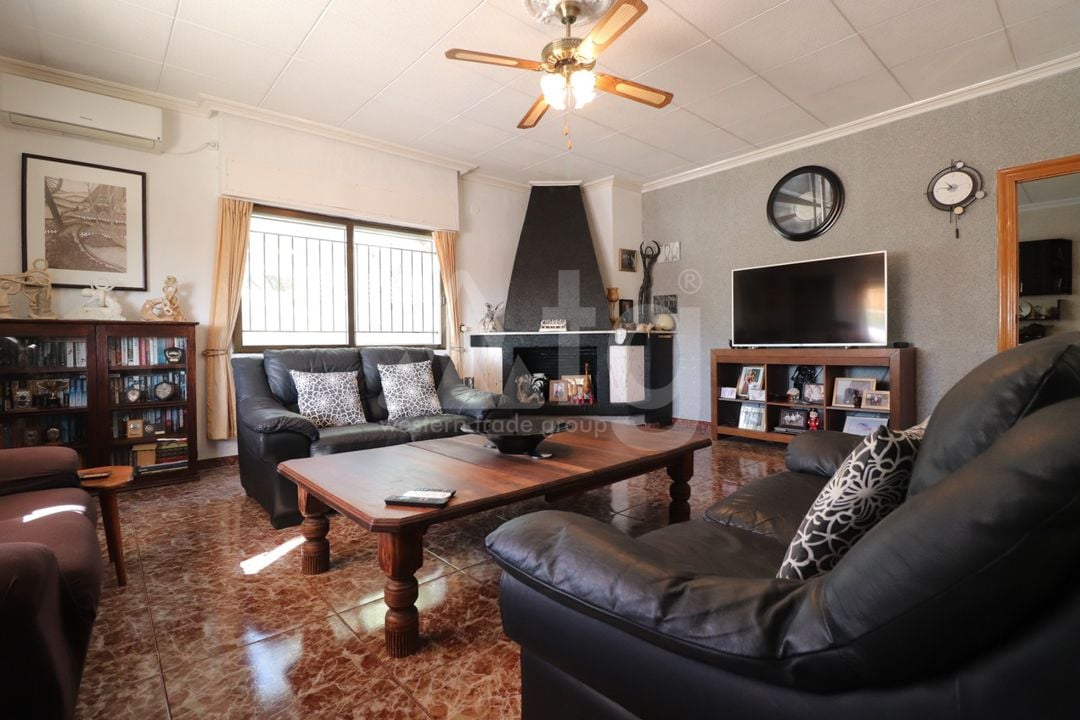 6 bedroom Villa in Crevillente - VRE157111 - Photo - 7