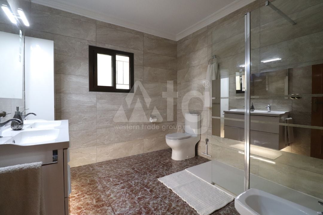 6 bedroom Villa in Crevillente - VRE157111 - Photo - 17