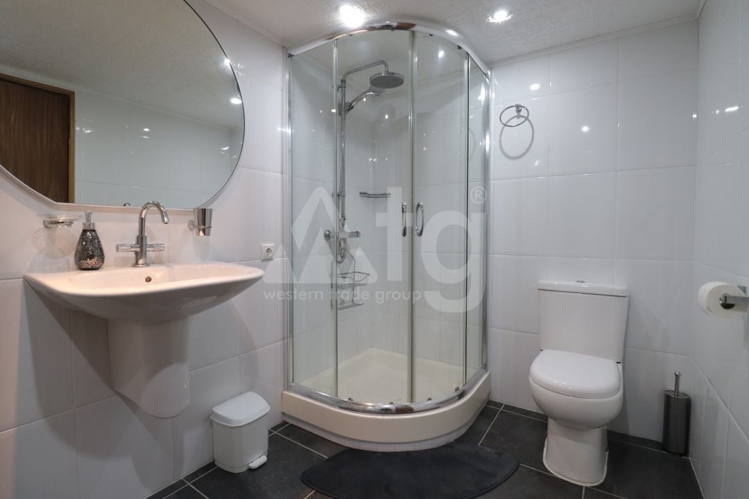 6 bedroom Villa in Crevillente - VRE157111 - Photo - 26