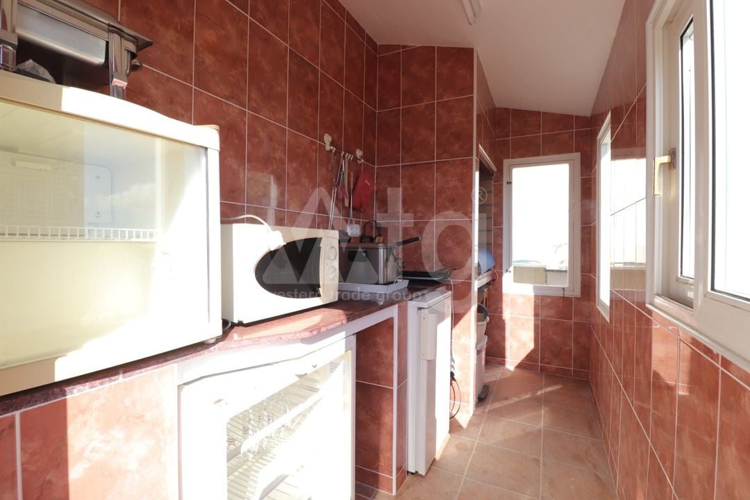 6 bedroom Villa in Crevillente - VRE157111 - Photo - 33