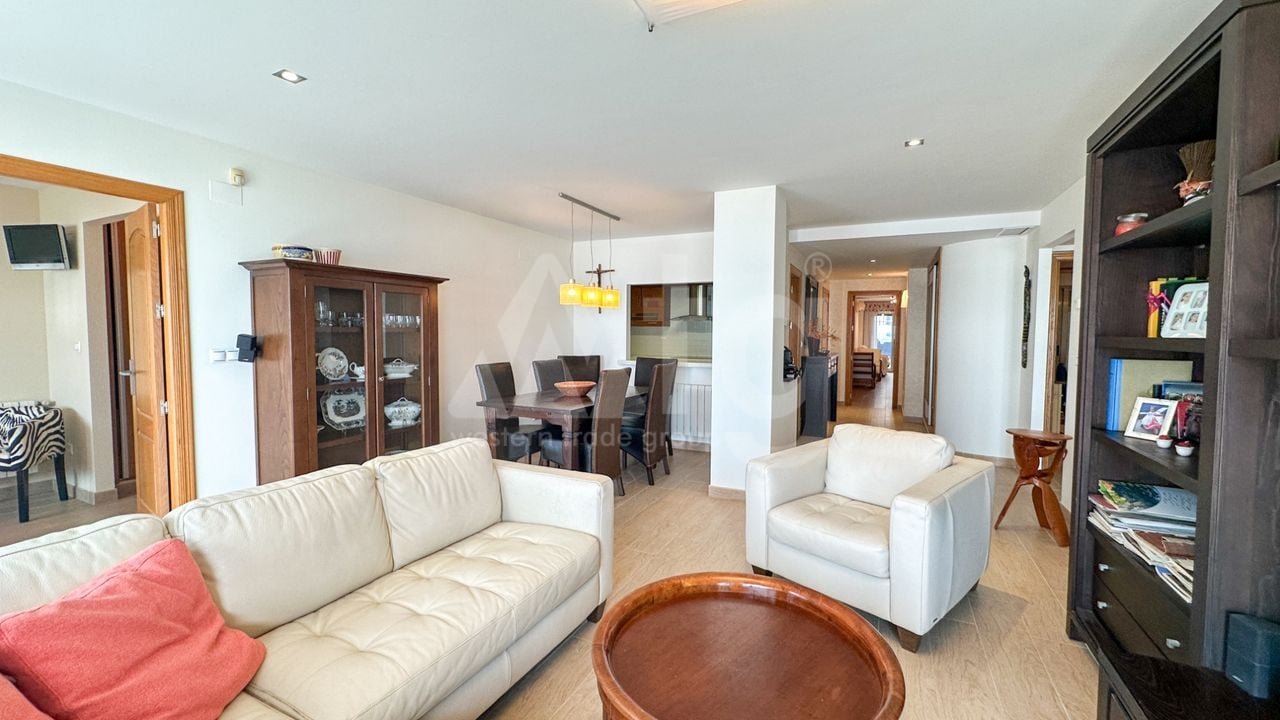 4 bedroom Apartment in Torrevieja - RCJ157238 - Photo - 6