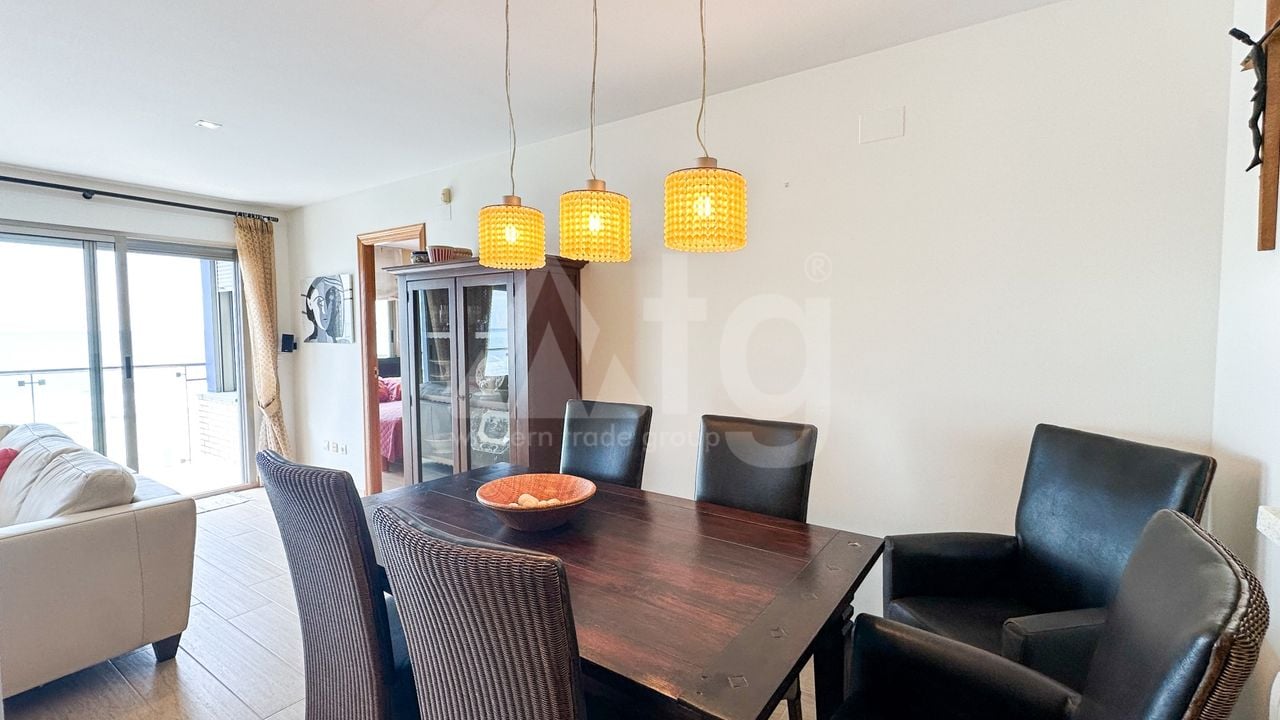 4 bedroom Apartment in Torrevieja - RCJ157238 - Photo - 7
