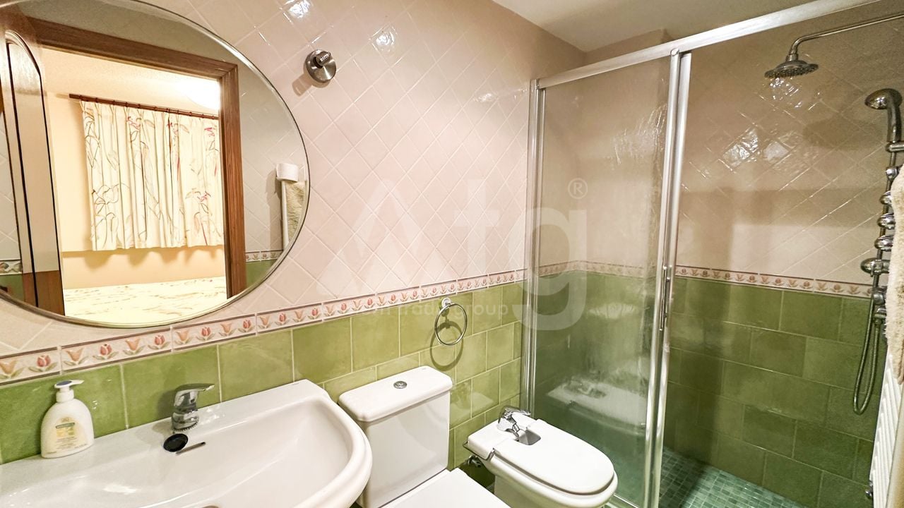 4 bedroom Apartment in Torrevieja - RCJ157238 - Photo - 37