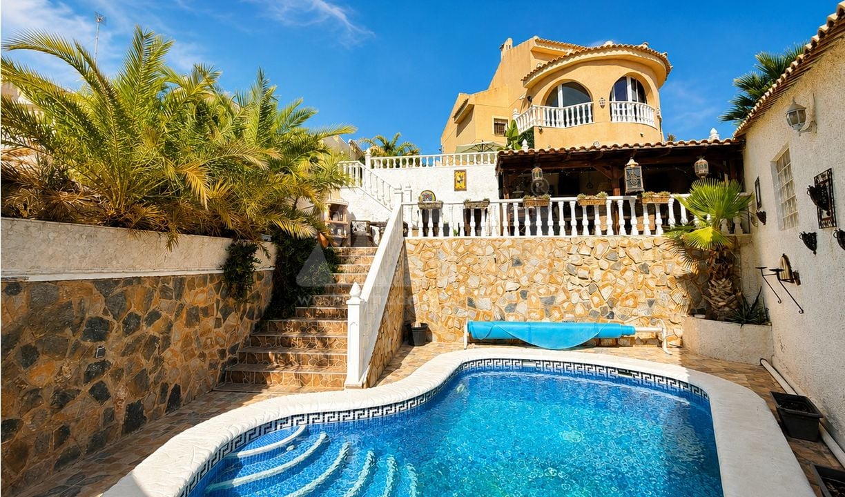 4 bedroom Villa in Ciudad Quesada - CSS157337 - Photo - 1