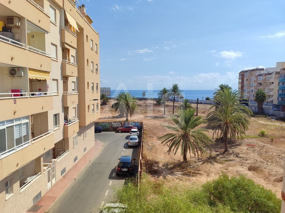 3 bedroom Apartment in Torrevieja - ET157410 - Photo - 24