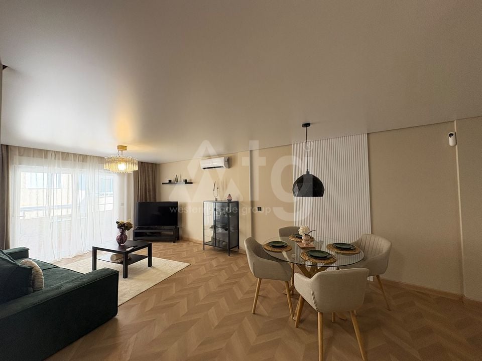 3 bedroom Apartment in Torrevieja - ET157410 - Photo - 2