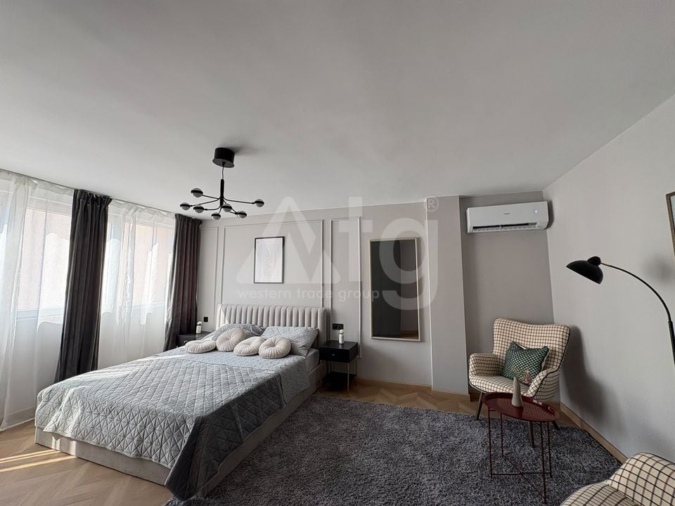 3 bedroom Apartment in Torrevieja - ET157410 - Photo - 8