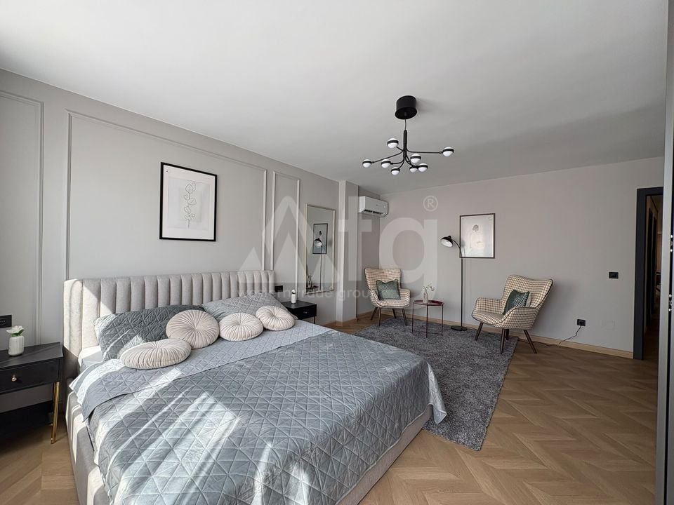 3 bedroom Apartment in Torrevieja - ET157410 - Photo - 10