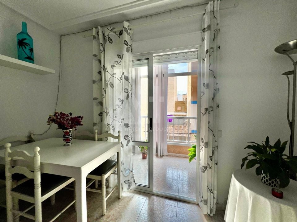 1 bedroom Apartment in Torrevieja - AG157441 - Photo - 4