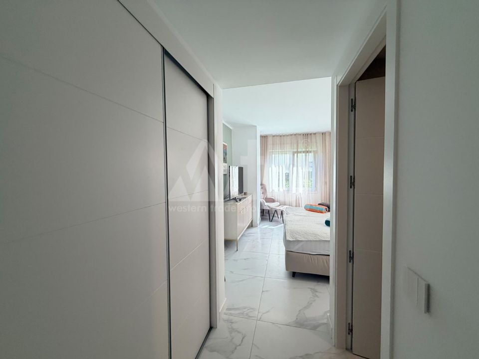 Appartement de 2 chambres à Punta Prima - LR157503 - Photo - 14