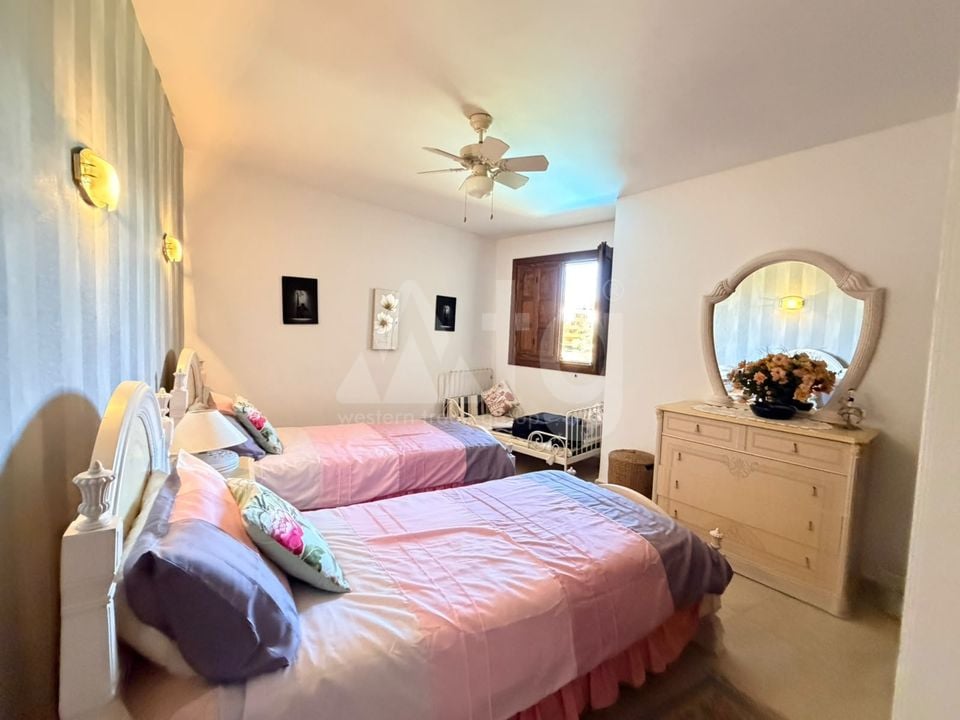 2 bedroom Apartment in Punta Prima - LR157504 - Photo - 9