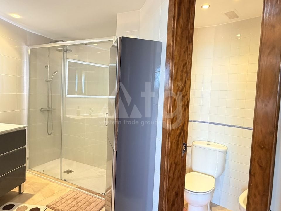 2 bedroom Apartment in Punta Prima - LR157504 - Photo - 14