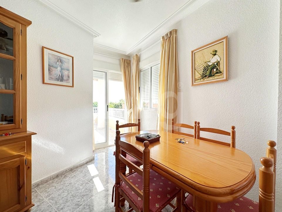 Appartement de 2 chambres à Torrevieja - HRE157508 - Photo - 3
