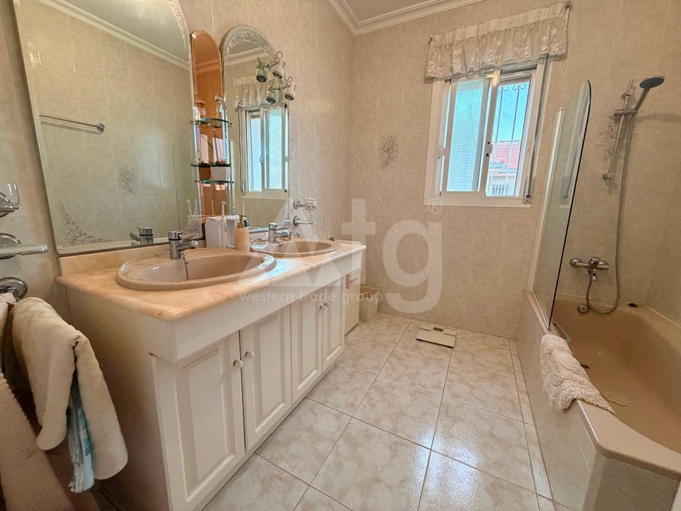5 bedroom Villa in Ciudad Quesada - SLN157527 - Photo - 28
