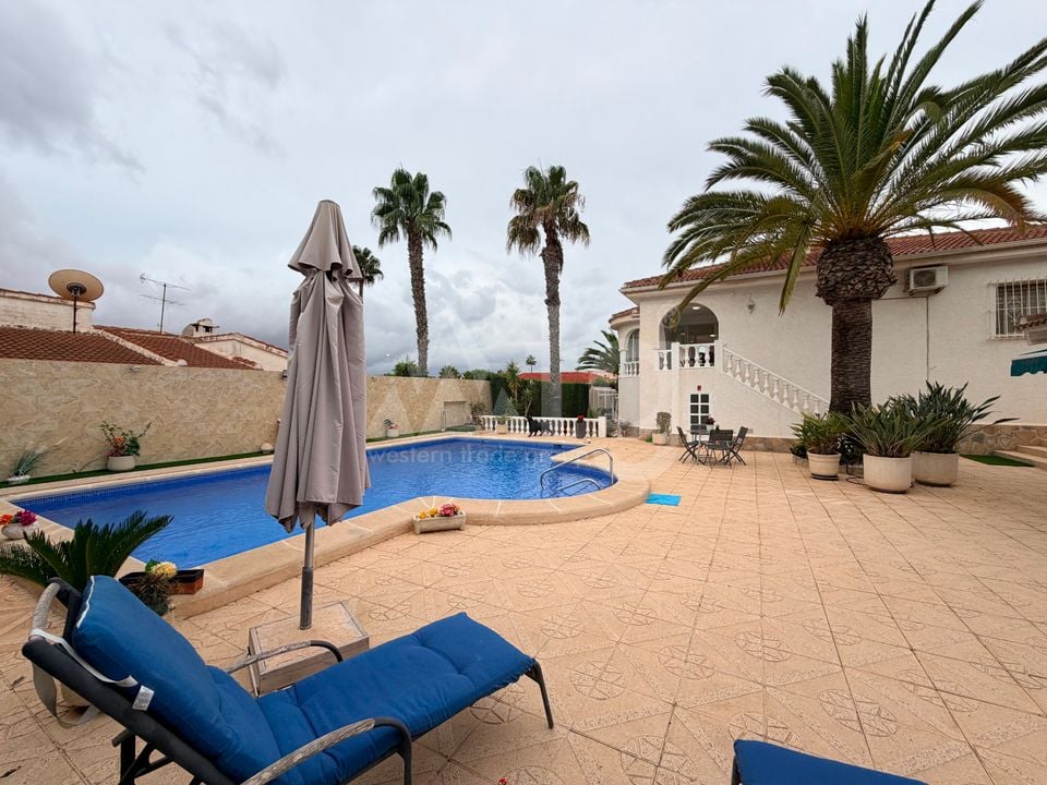 5 bedroom Villa in Ciudad Quesada - SLN157527 - Photo - 3