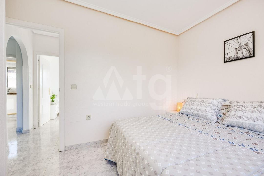2 bedroom Penthouse in La Mata - JLM157530 - Photo - 13