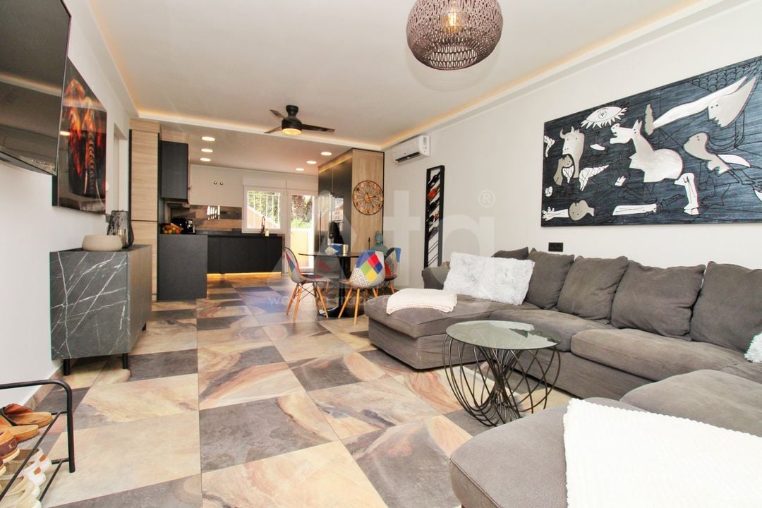 4 bedroom Villa in Villamartin - VC157532 - Photo - 10