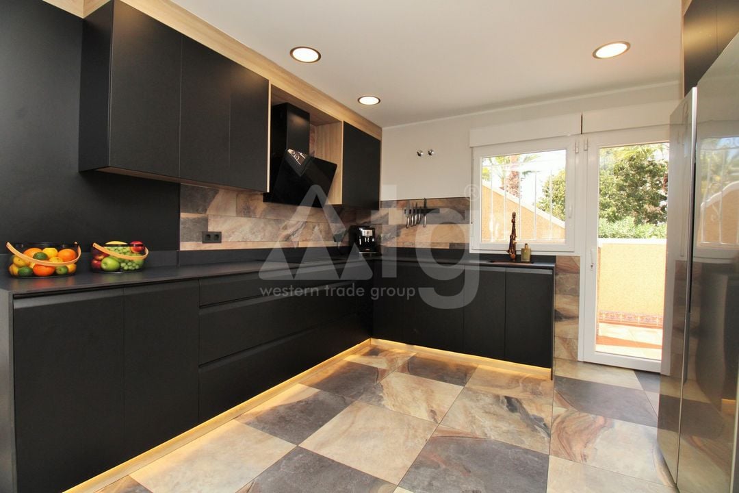 4 bedroom Villa in Villamartin - VC157532 - Photo - 14