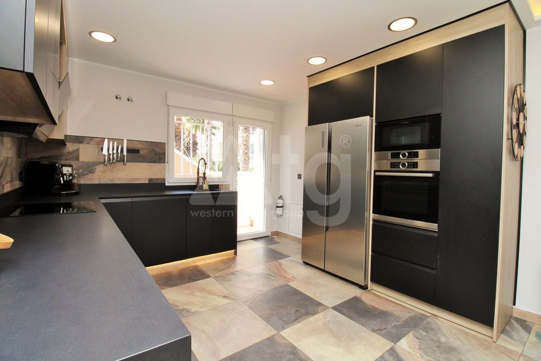 4 bedroom Villa in Villamartin - VC157532 - Photo - 15