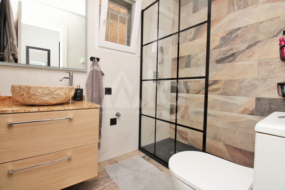 4 bedroom Villa in Villamartin - VC157532 - Photo - 20