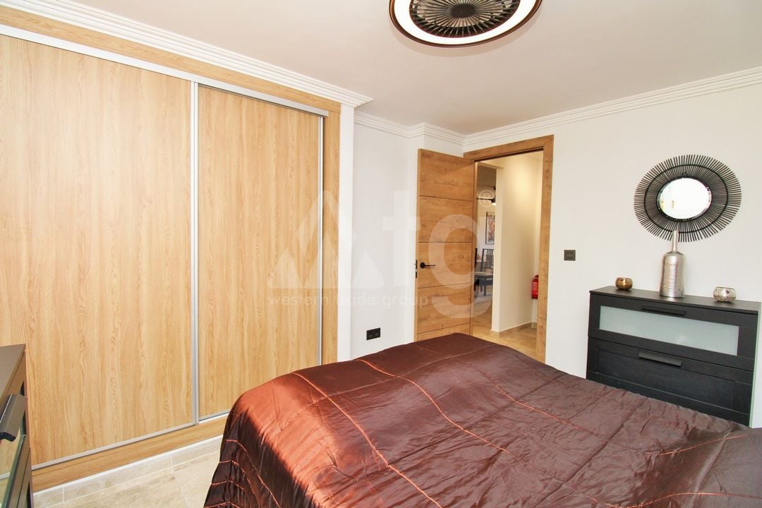 4 bedroom Villa in Villamartin - VC157532 - Photo - 28