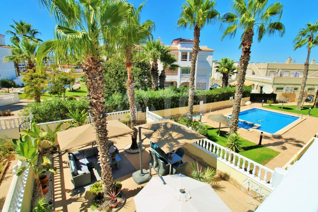 4 bedroom Villa in Villamartin - VC157532 - Photo - 3