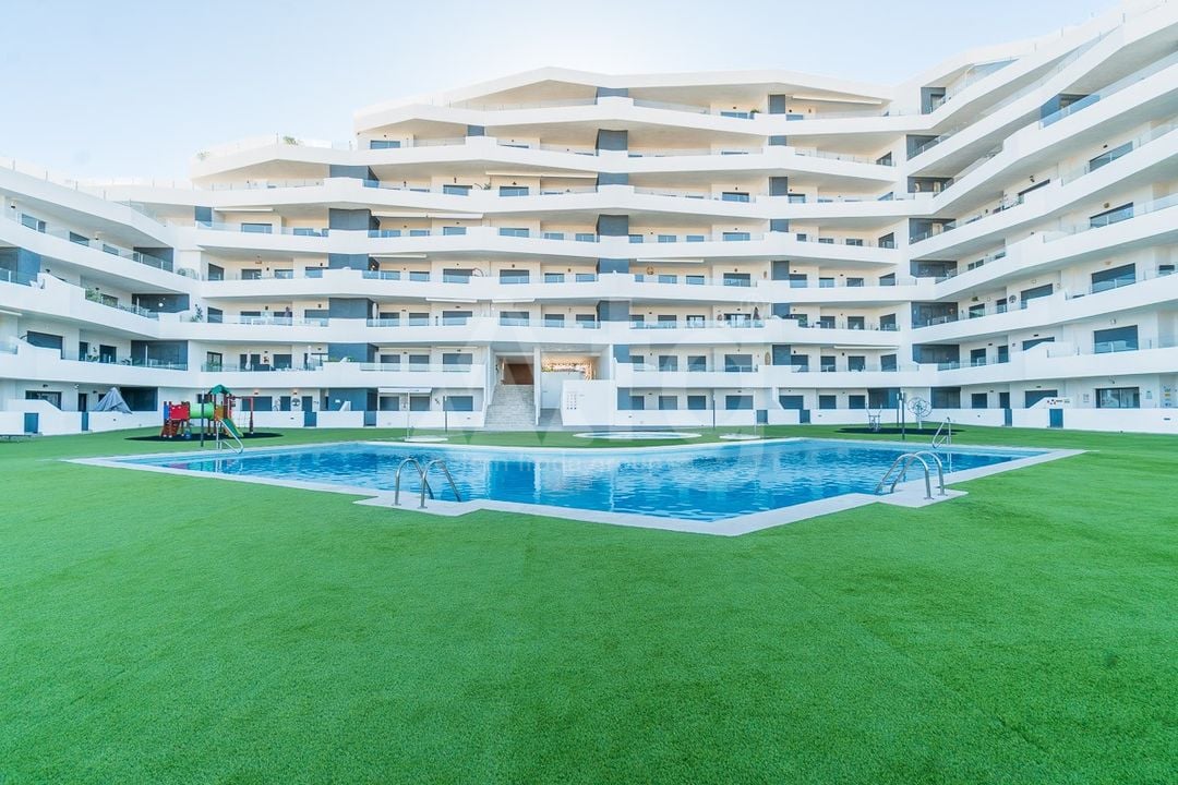 2 bedroom Apartment in San Miguel de Salinas - IMO157763 - Photo - 2