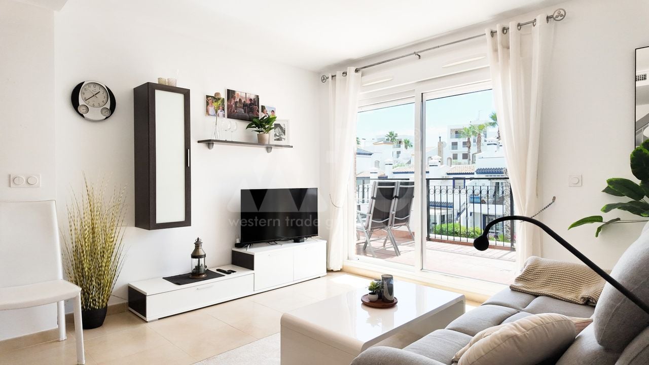 2 bedroom Penthouse in Villamartin - RPE157822 - Photo - 5
