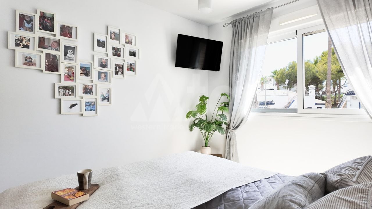 2 bedroom Penthouse in Villamartin - RPE157822 - Photo - 15