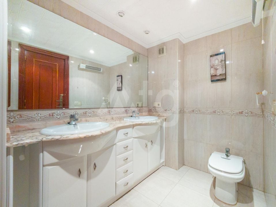 3 bedroom Apartment in Torrevieja - AP157962 - Photo - 17