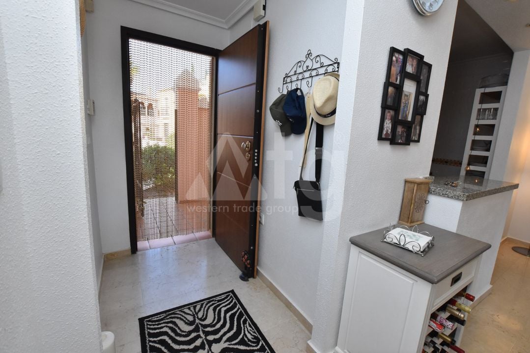 2 bedroom Bungalow in Algorfa - CCT157995 - Photo - 17