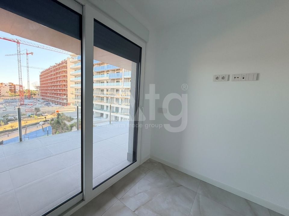 Appartement de 2 chambres à Punta Prima - LR158220 - Photo - 2