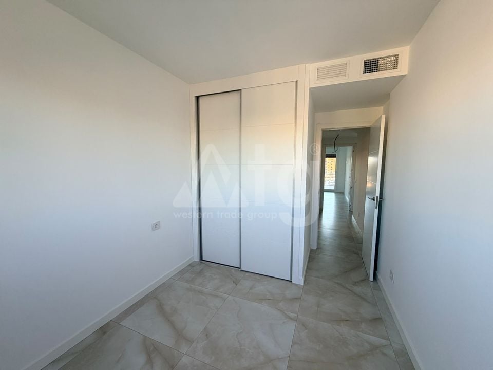 Appartement de 2 chambres à Punta Prima - LR158220 - Photo - 9