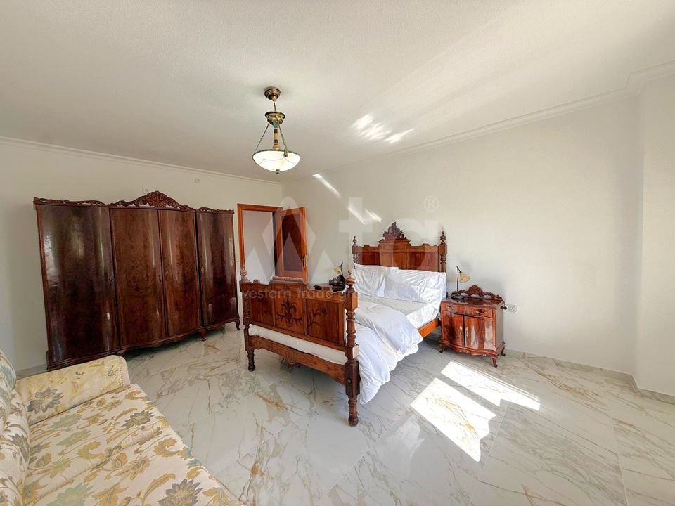 Villa de 5 chambres à San Miguel de Salinas - VH158230 - Photo - 12