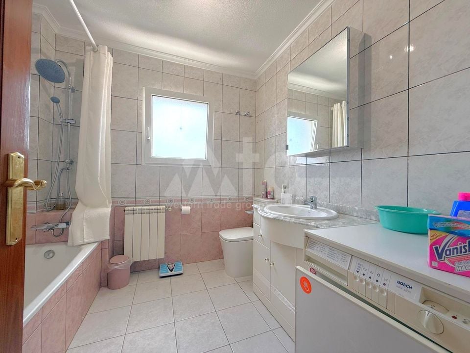 Villa de 5 chambres à San Miguel de Salinas - VH158230 - Photo - 24