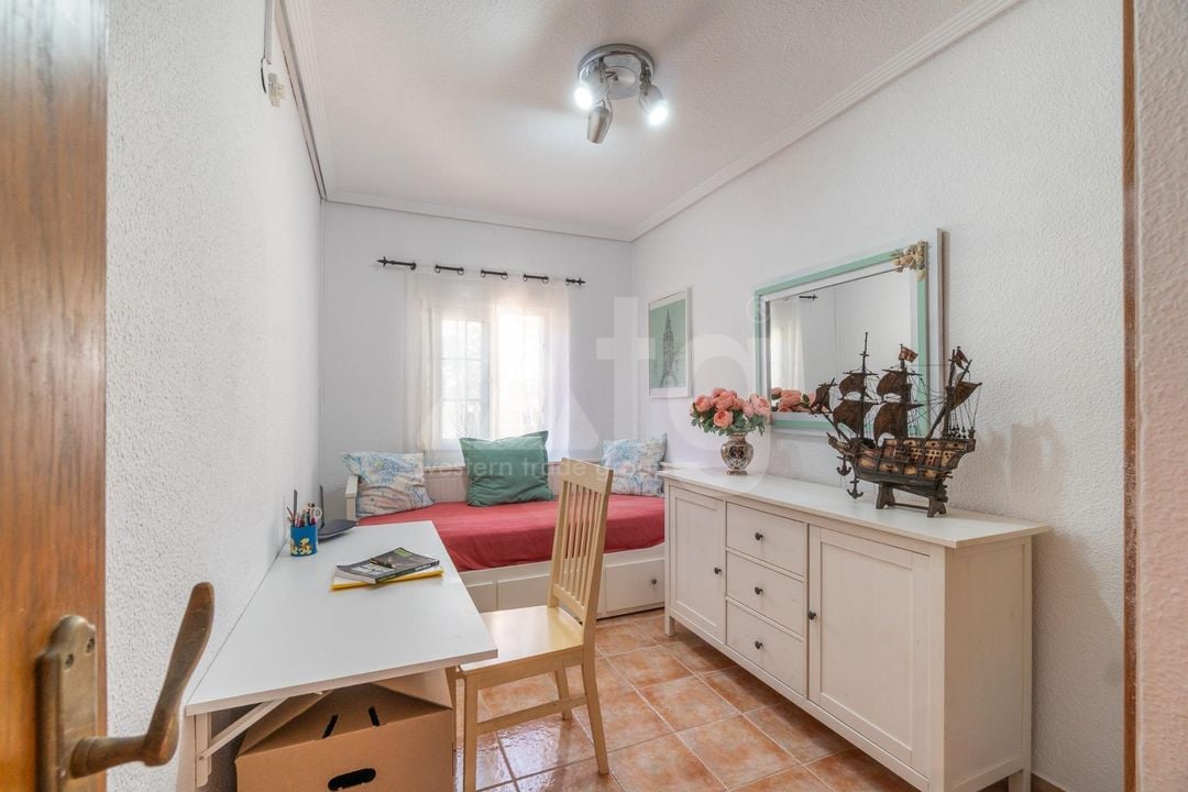 4 bedroom Villa in Los Balcones - RPF158279 - Photo - 20