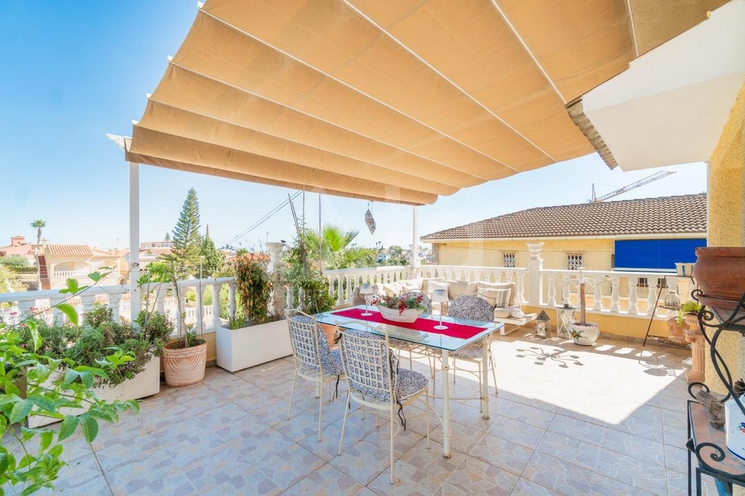 4 bedroom Villa in Los Balcones - RPF158279 - Photo - 30