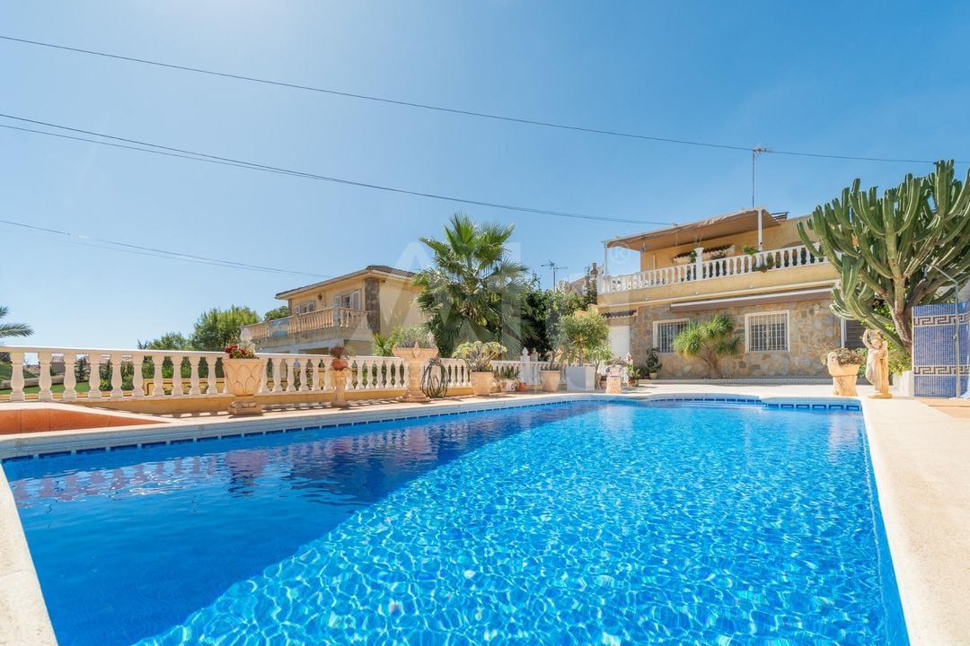 4 bedroom Villa in Los Balcones - RPF158279 - Photo - 38