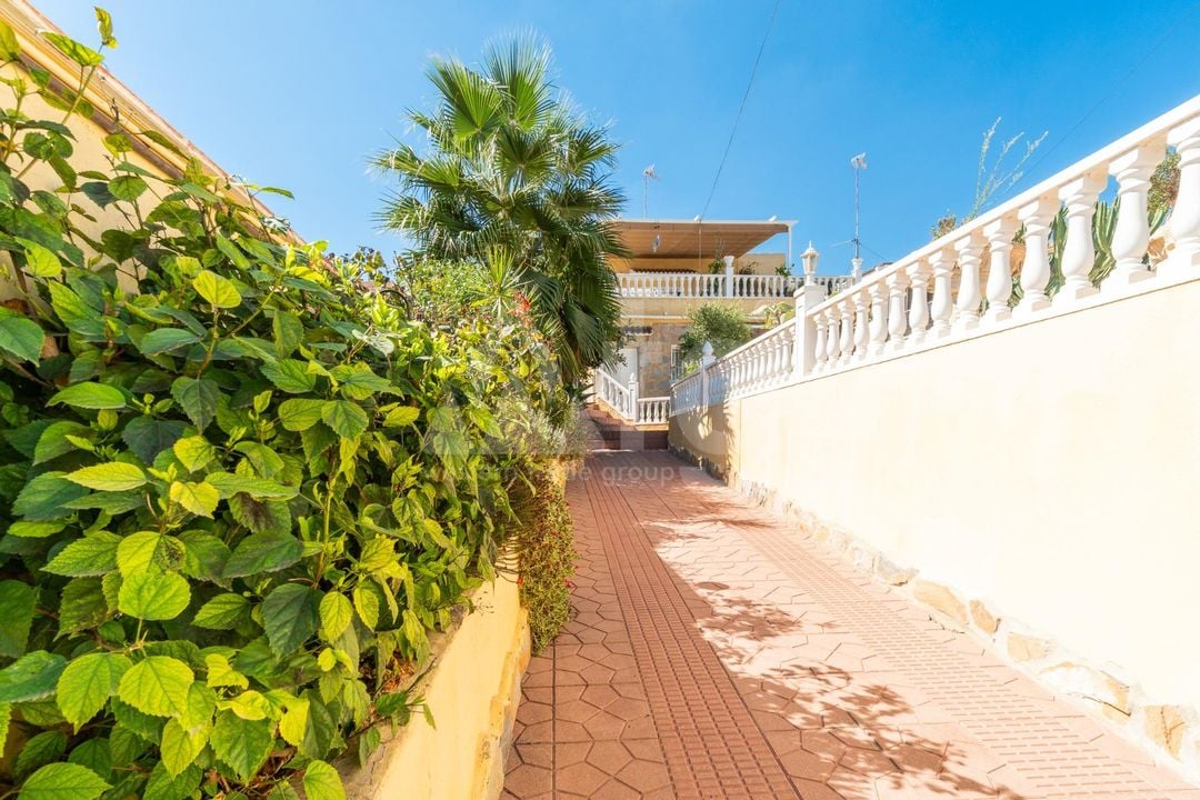 4 bedroom Villa in Los Balcones - RPF158279 - Photo - 42
