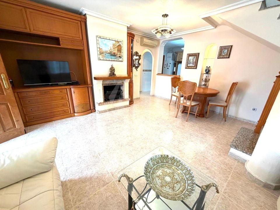 3 bedroom Villa in Orihuela Costa - RCJ158407 - Photo - 3