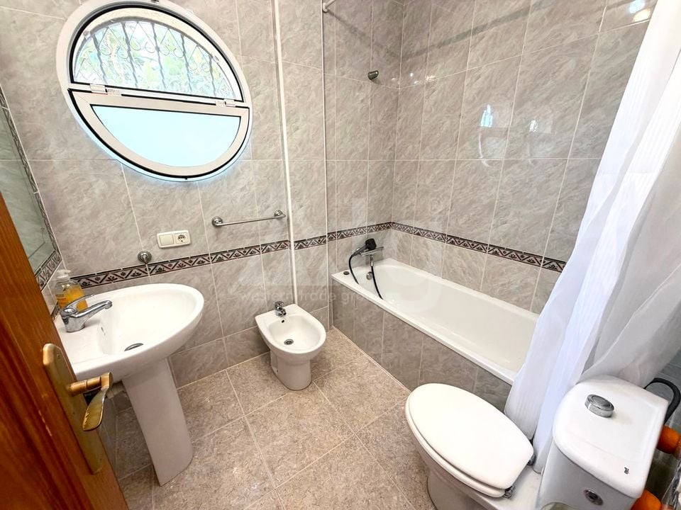 3 bedroom Villa in Orihuela Costa - RCJ158407 - Photo - 11