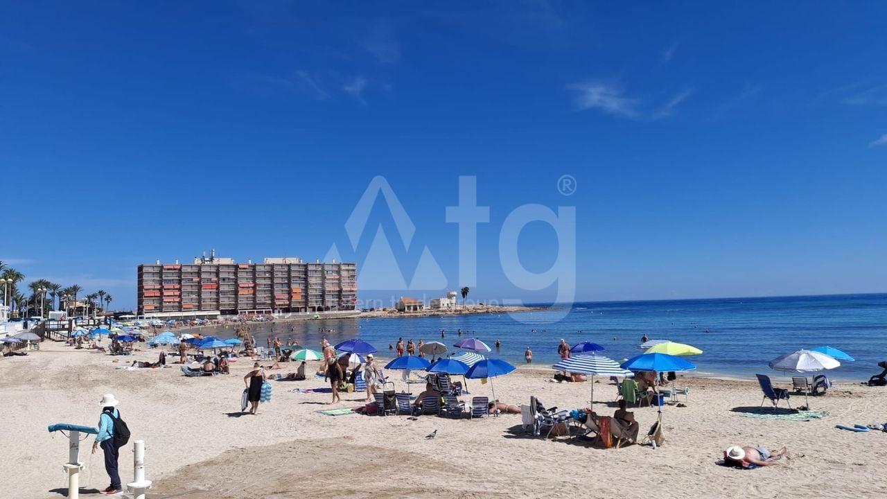 3 bedroom Apartment in Torrevieja - CI158411 - Photo - 16