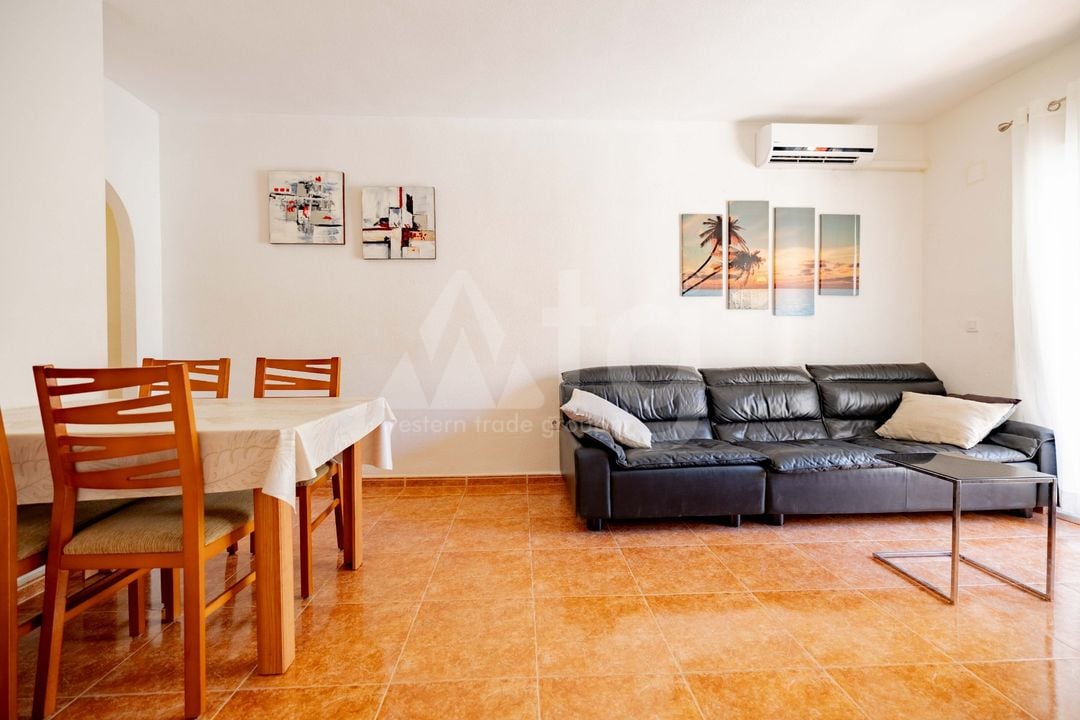3 bedroom Apartment in Torrevieja - CI158411 - Photo - 2
