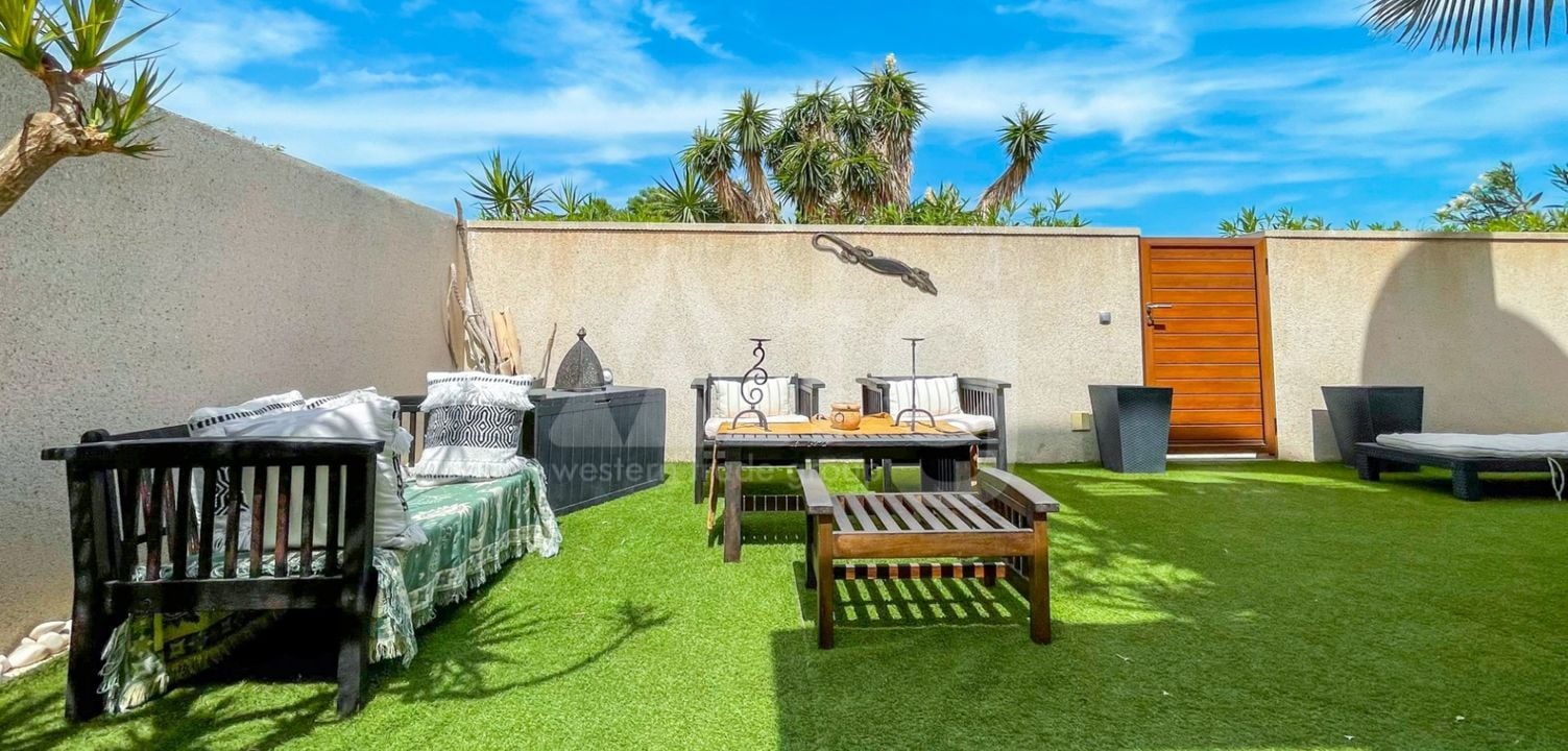 2 bedroom Townhouse in Torrevieja - MVR158447 - Photo - 5